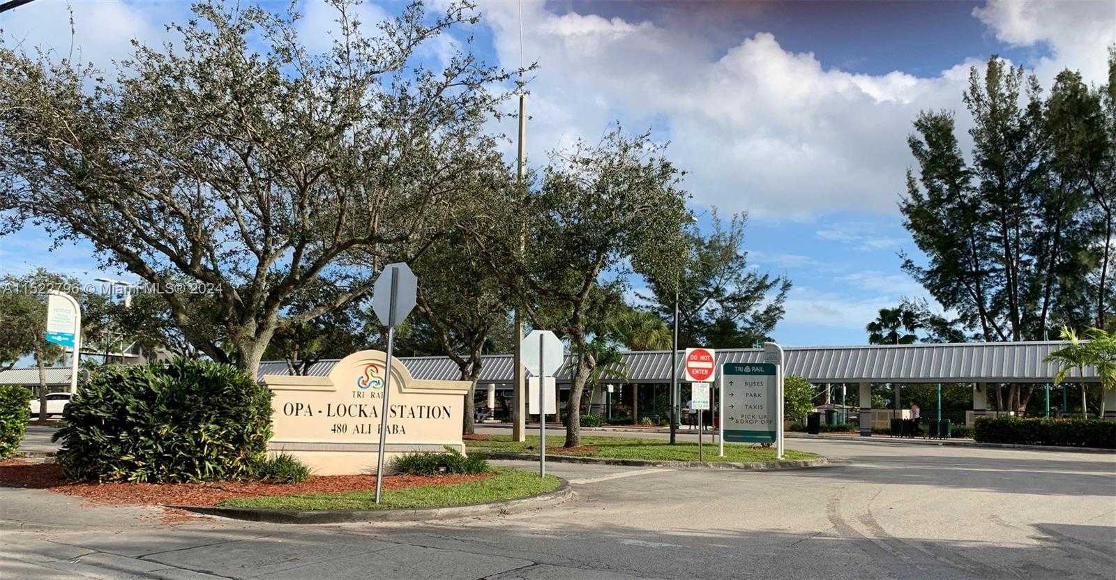 Small Image of Opa-Locka Number 15