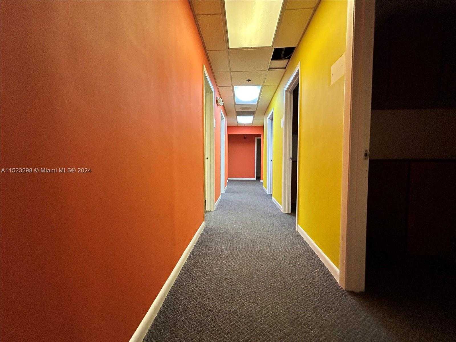 Small Image of 2055 LIBERTY ST, Hollywood Number 30