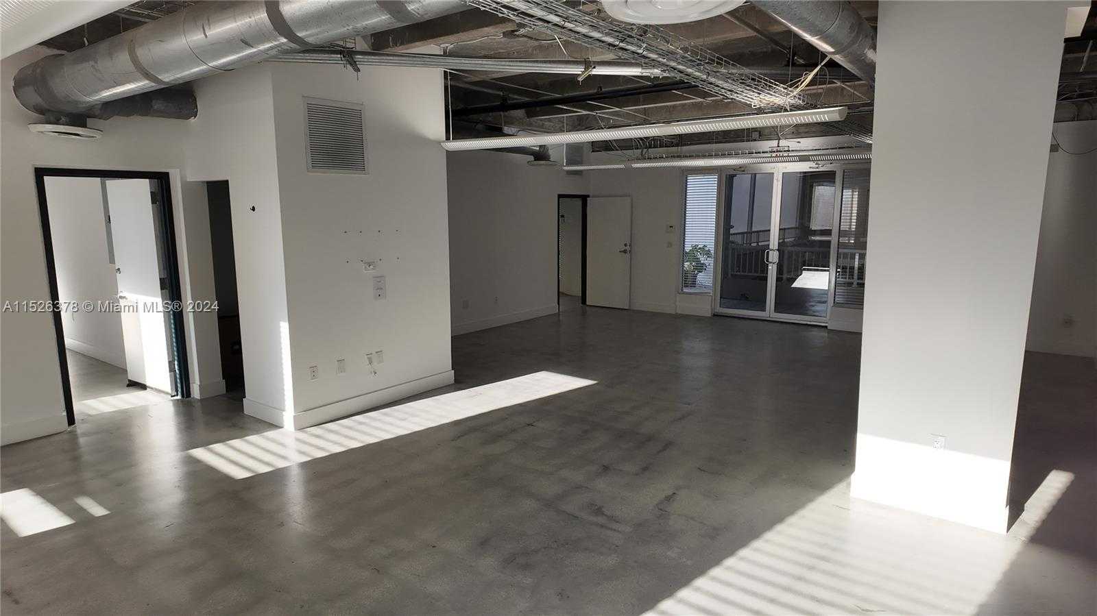 Small Image of 309 23RD ST #220/230, Miami Beach Number 5