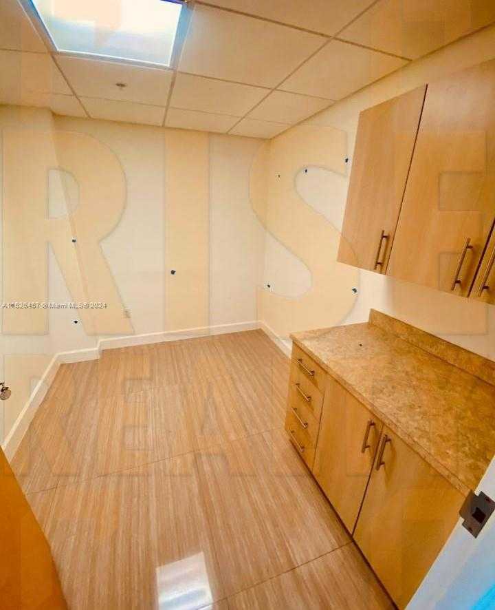 Small Image of 309 23RD ST #200A, Miami Beach Number 8