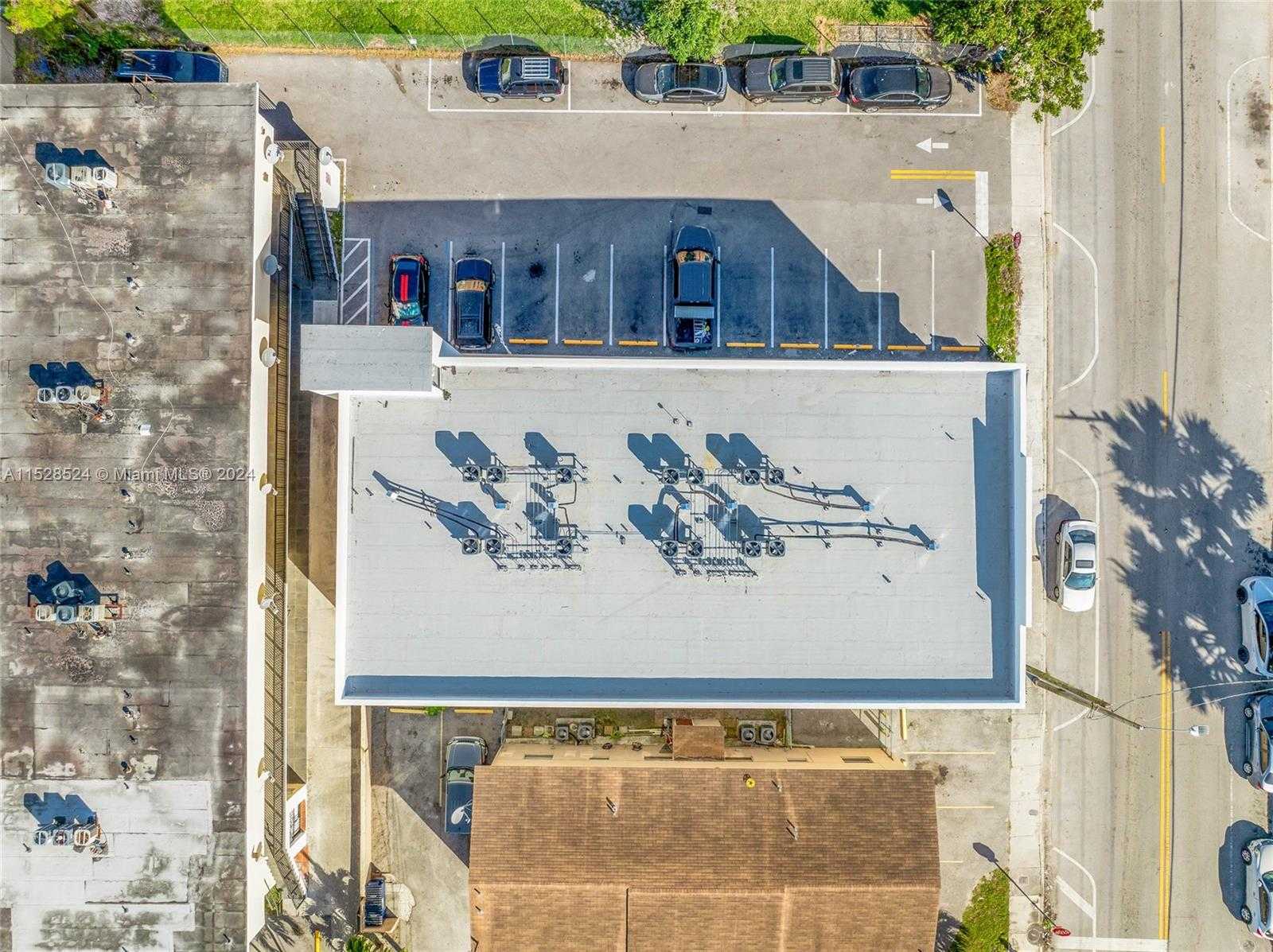 Small Image of 1567 NORTH WEST 1ST ST, Miami Number 10