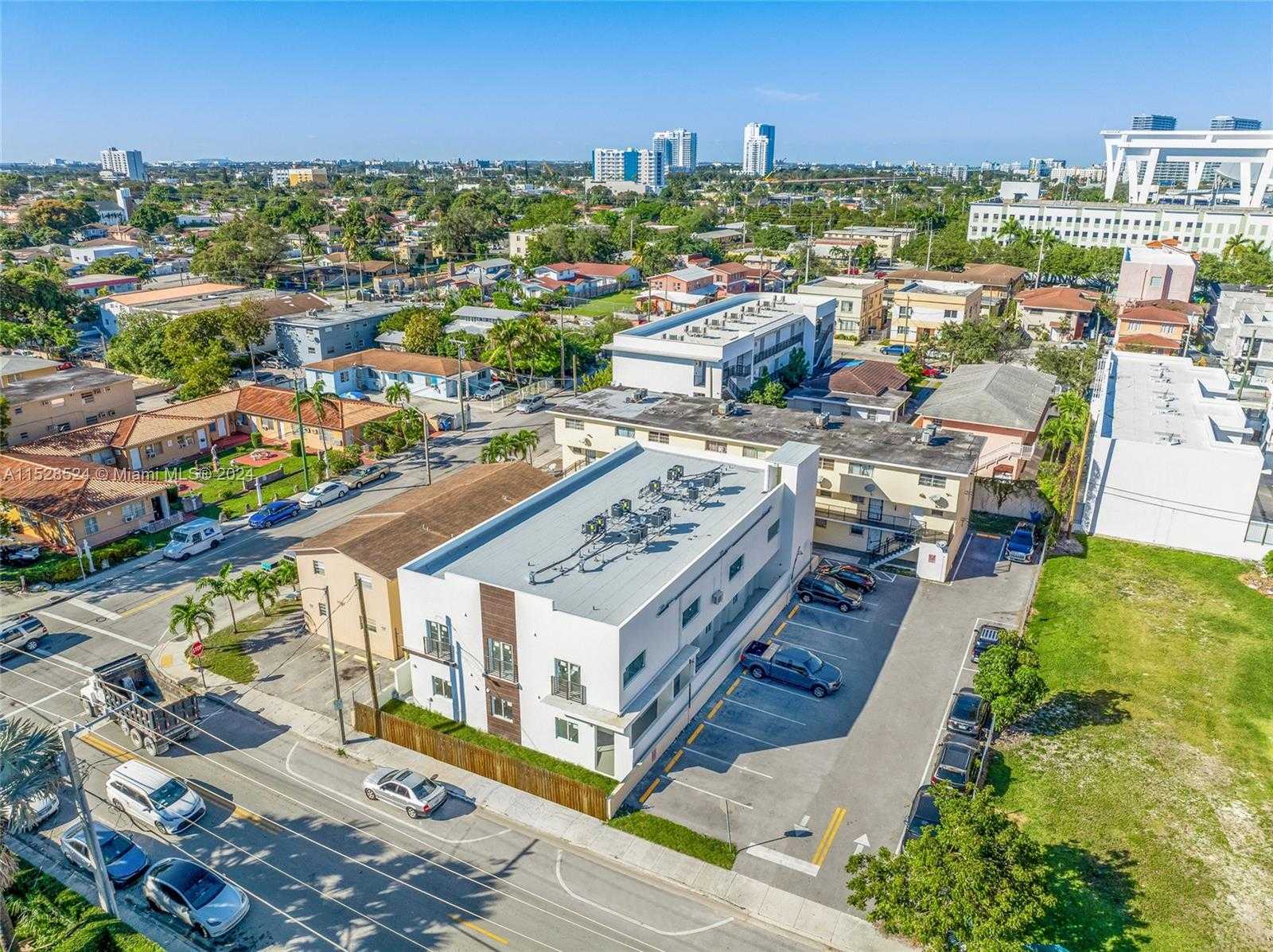 Small Image of 1567 NORTH WEST 1ST ST, Miami Number 2