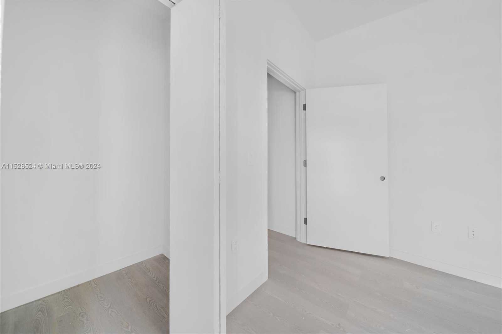 Small Image of 1567 NORTH WEST 1ST ST, Miami Number 31