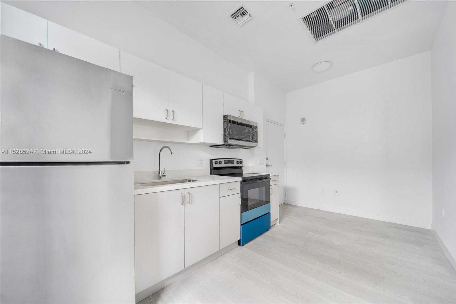Small Image of 1567 NORTH WEST 1ST ST, Miami Number 50