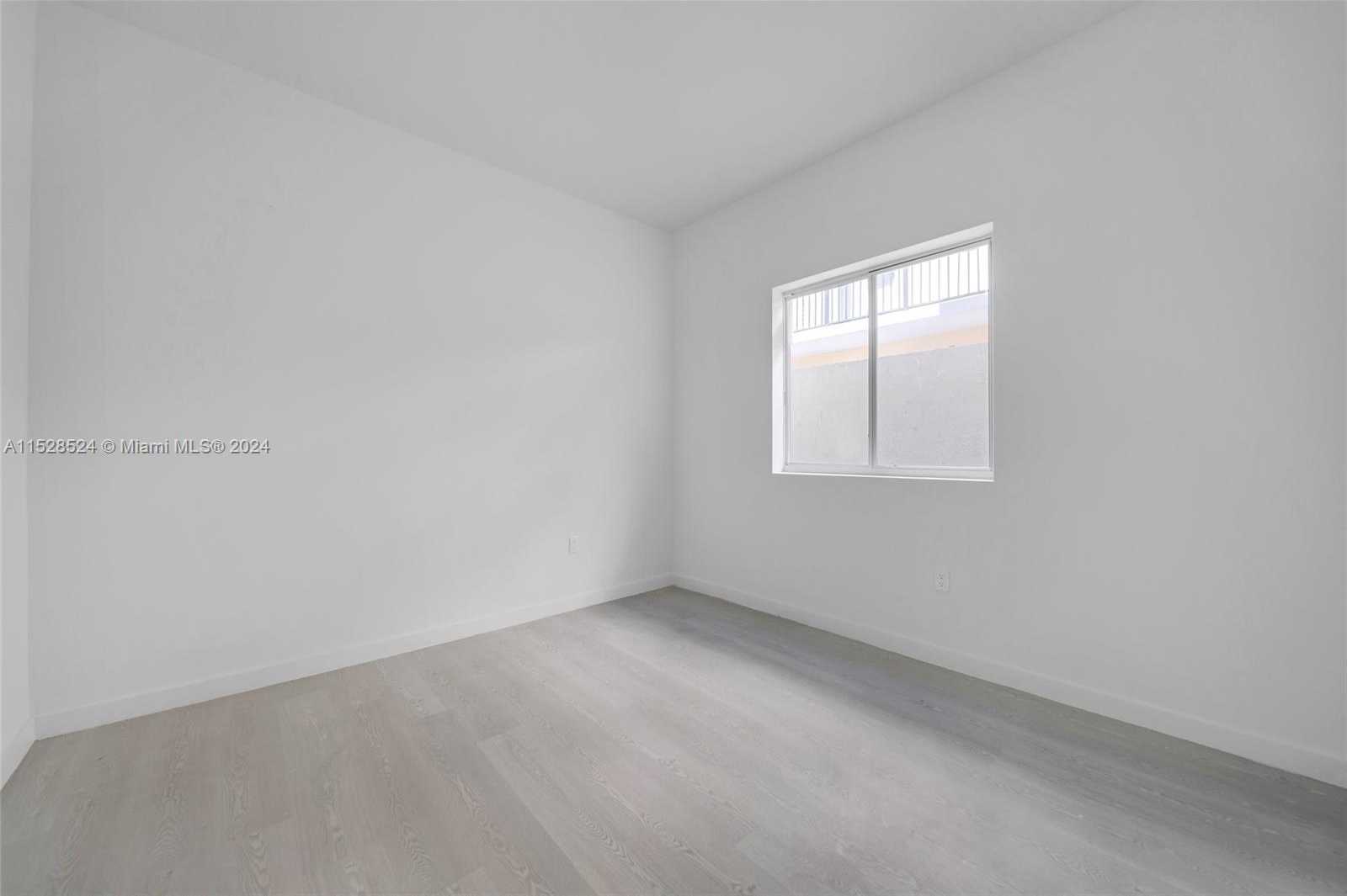 Small Image of 1567 NORTH WEST 1ST ST, Miami Number 55