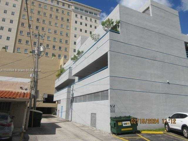 Small Image of 306 ALCAZAR AVE, Coral Gables Number 13
