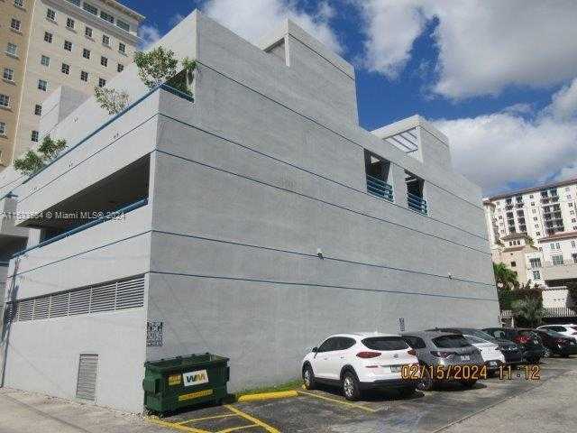 Small Image of 306 ALCAZAR AVE, Coral Gables Number 5