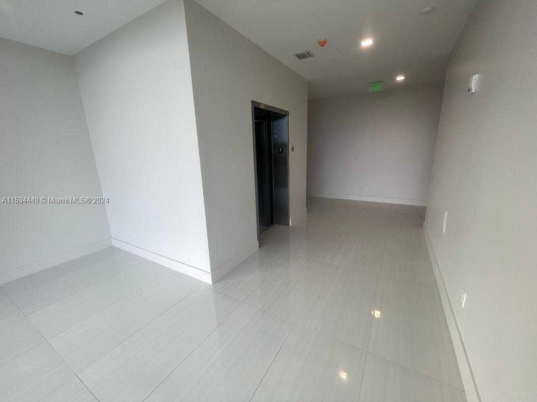Small Image of 1006 EAST HALLANDALE BEACH BLVD #4-206, Hallandale Beach Number 13