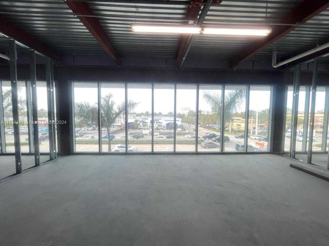 Small Image of 1006 EAST HALLANDALE BEACH BLVD #4-206, Hallandale Beach Number 4