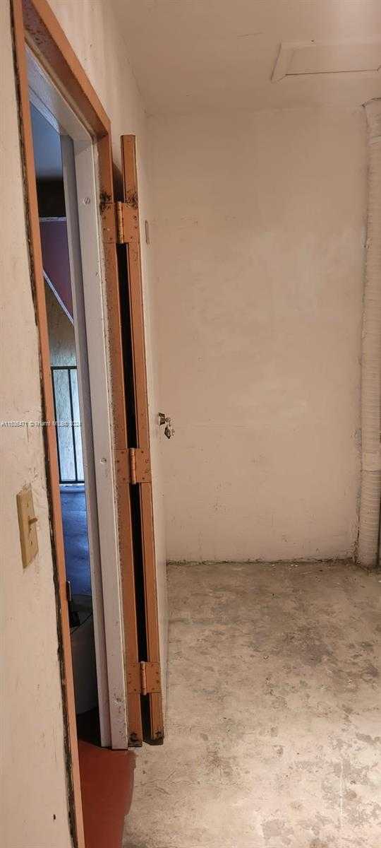 Small Image of 15530 SOUTH WEST 80TH ST #CU-12, Miami Number 3