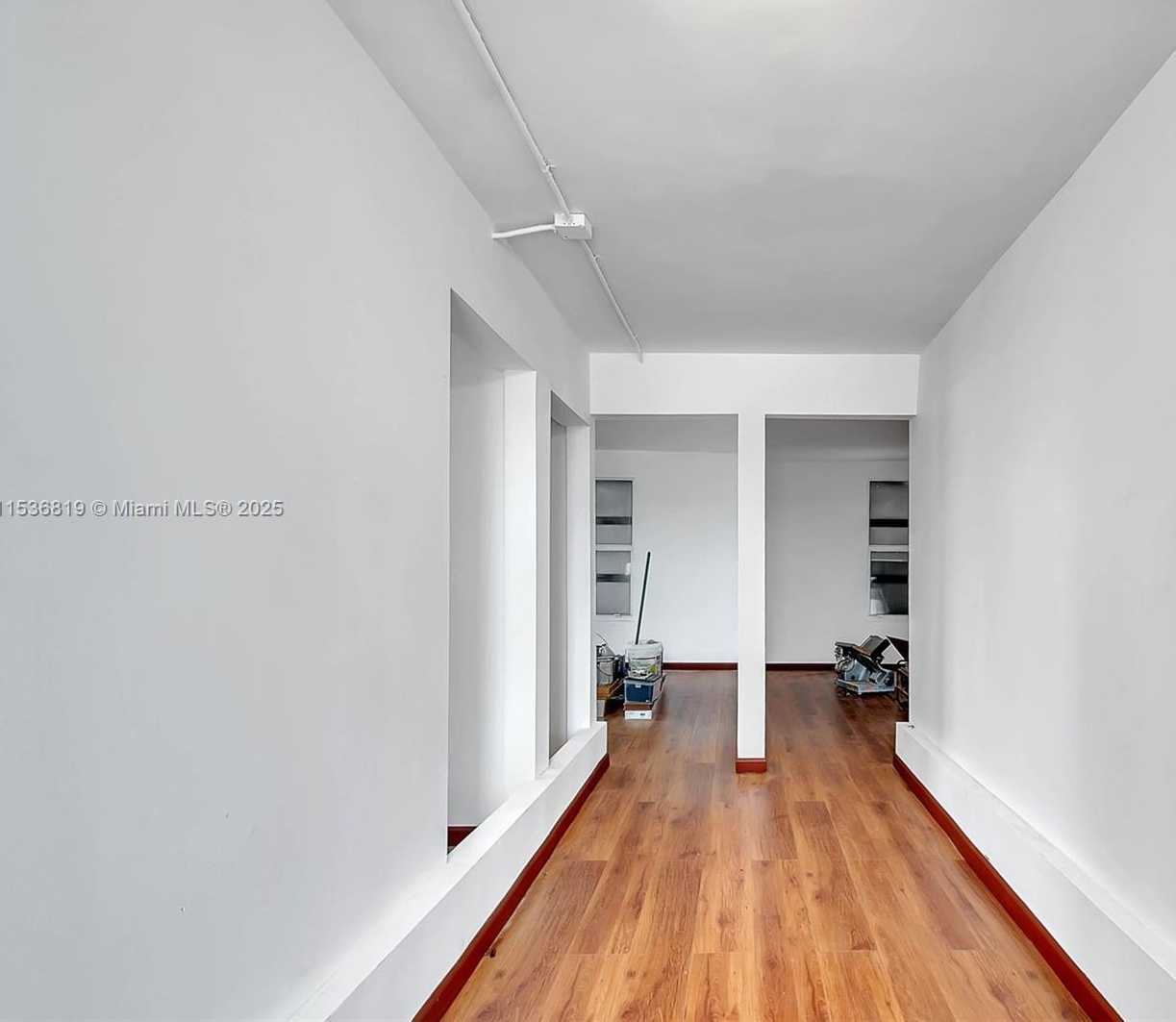 Small Image of 1818 NORTH WEST 17TH AVE, Miami Number 25