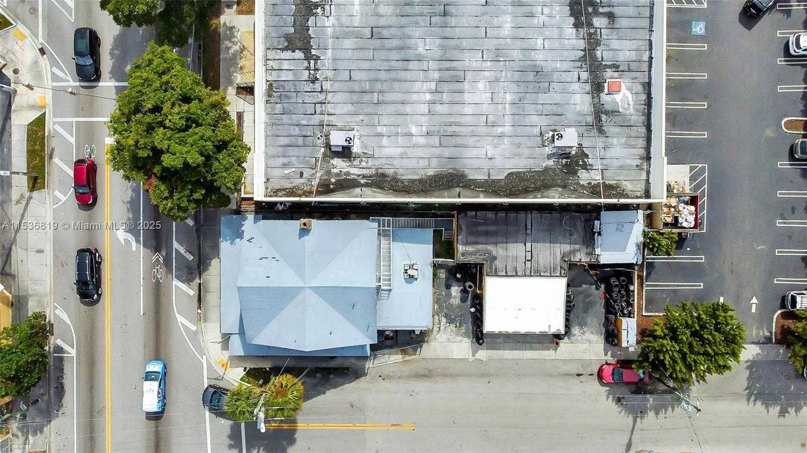 Small Image of 1818 NORTH WEST 17TH AVE, Miami Number 4