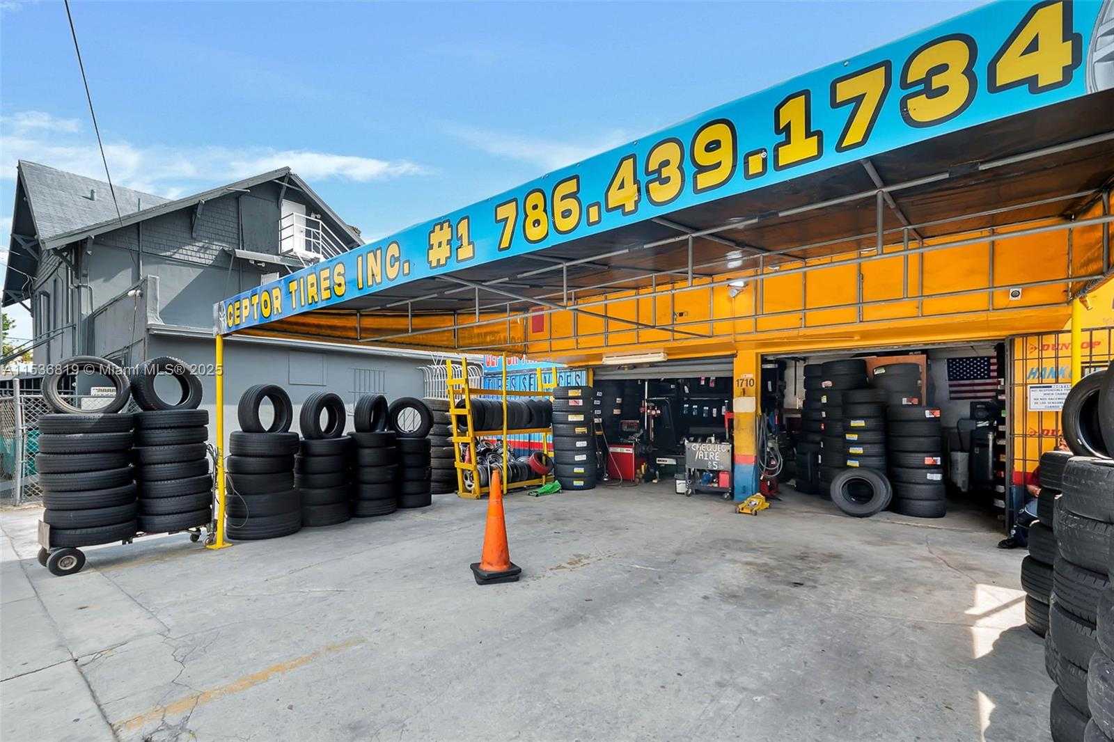 Small Image of 1818 NORTH WEST 17TH AVE, Miami Number 8