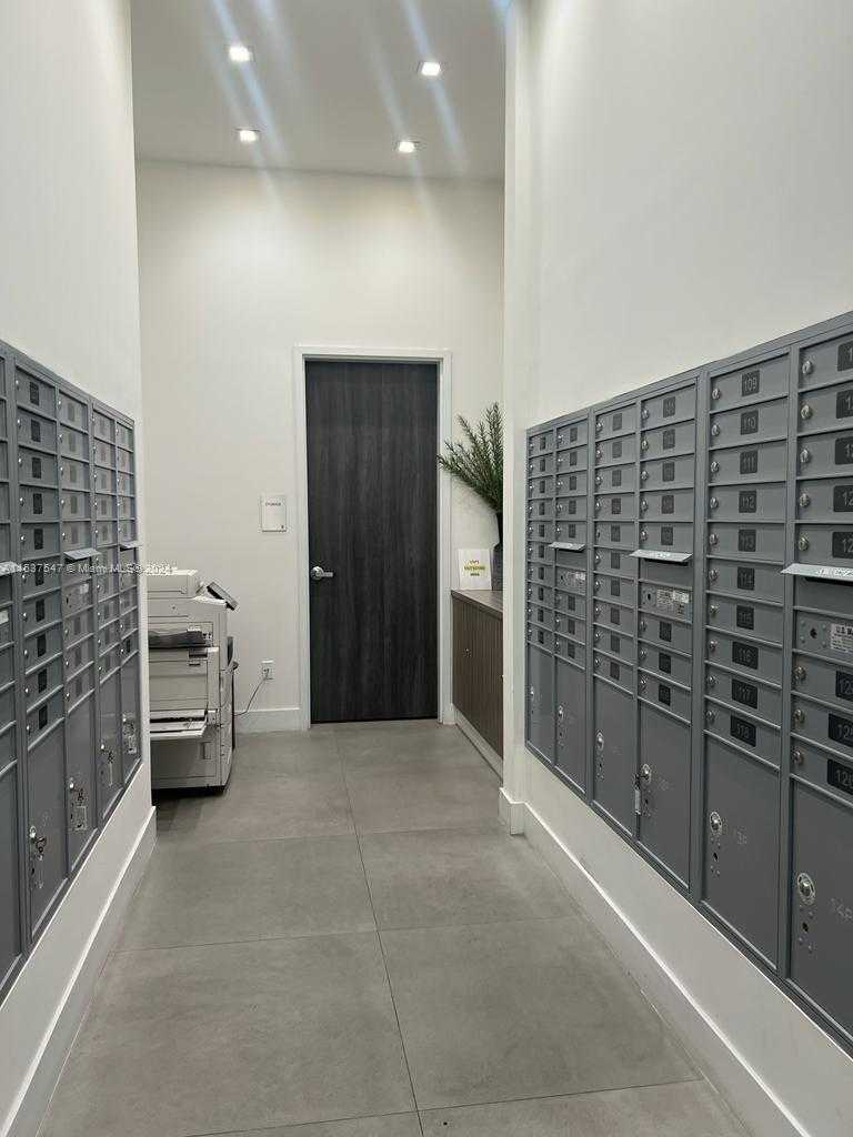 Small Image of 800 SOUTH EAST 4TH AVE #109, Hallandale Beach Number 16