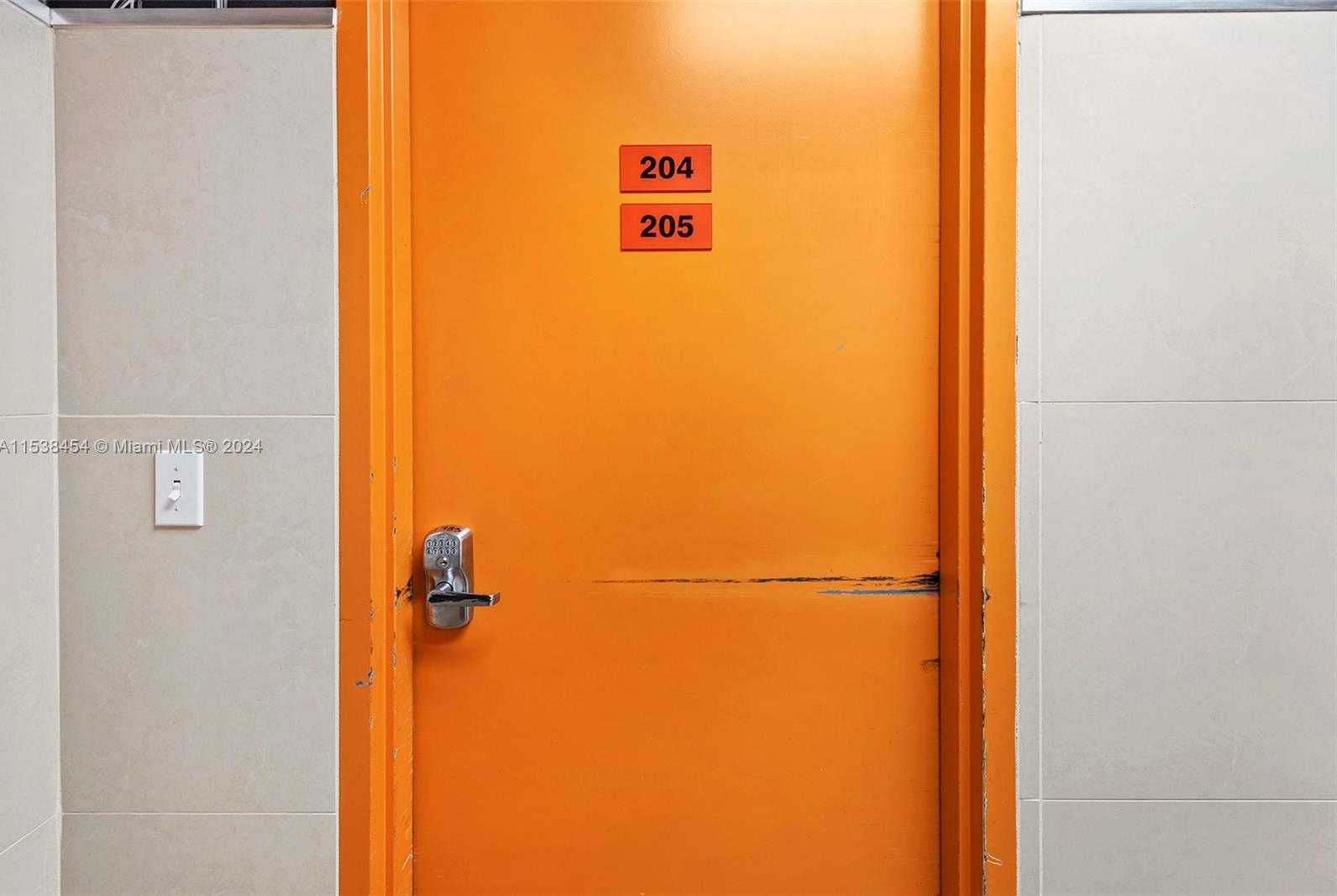 Small Image of 2227 NORTH FEDERAL HWY, Hollywood Number 10