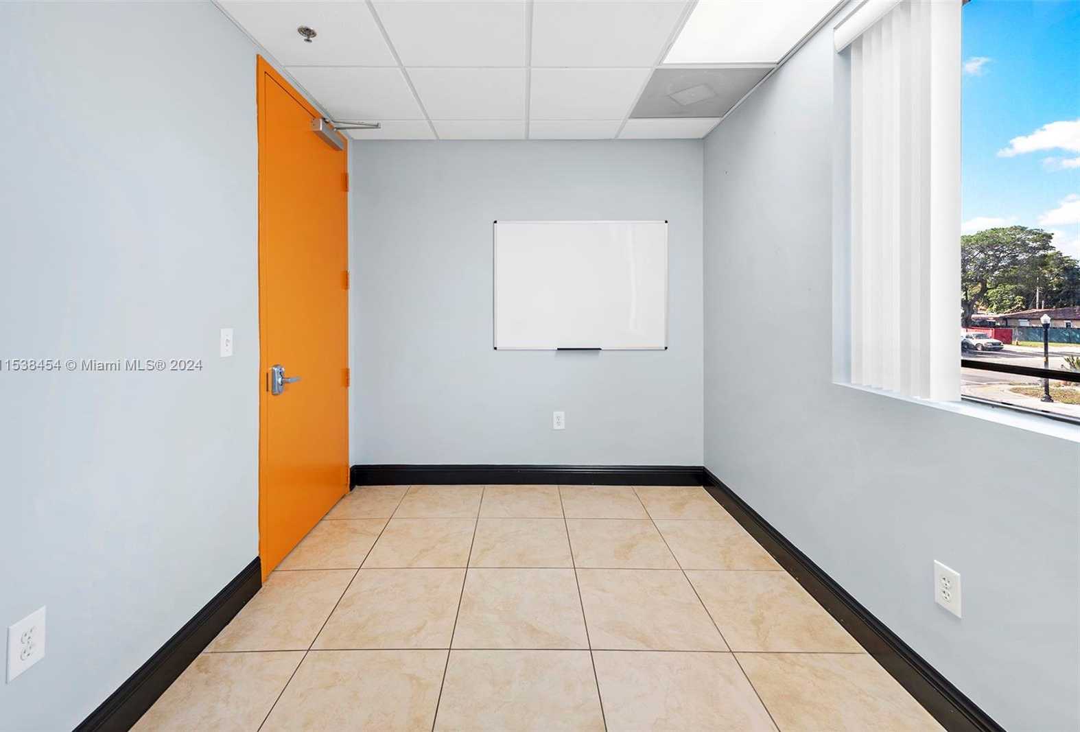 Small Image of 2227 NORTH FEDERAL HWY, Hollywood Number 19