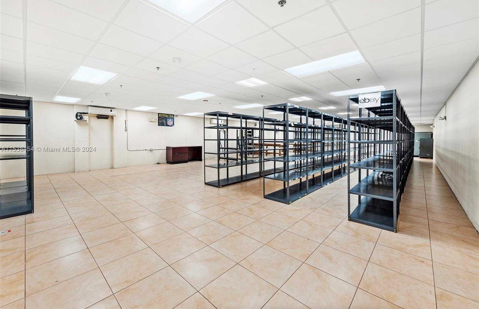 Small Image of 2227 NORTH FEDERAL HWY, Hollywood Number 35