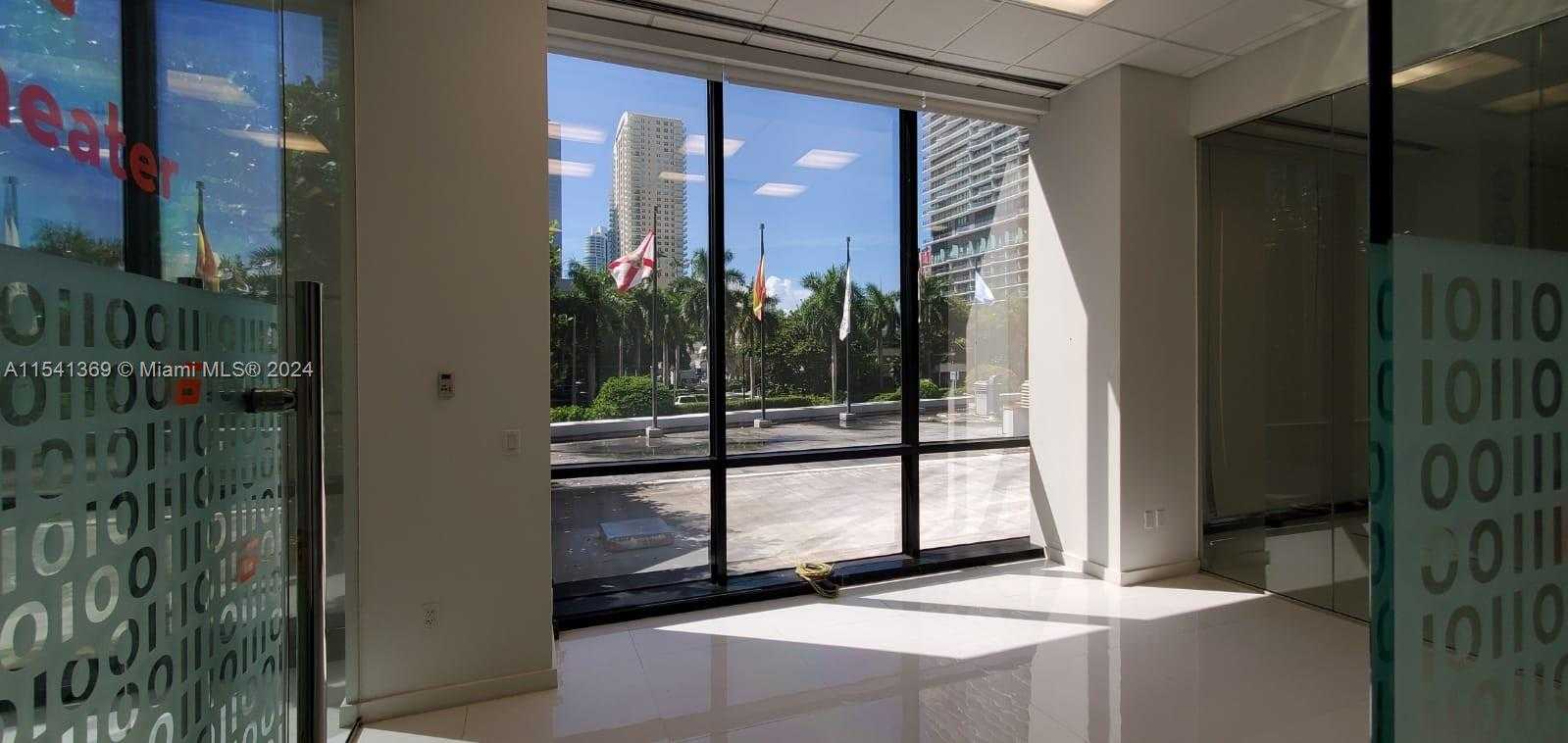 Small Image of 1200 BRICKELL AVE #200C, Miami Number 15