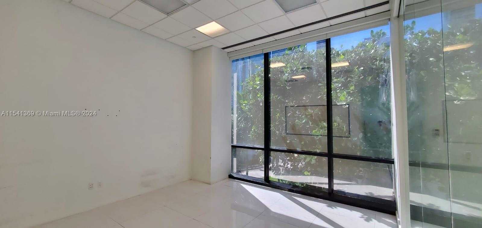 Small Image of 1200 BRICKELL AVE #200C, Miami Number 4