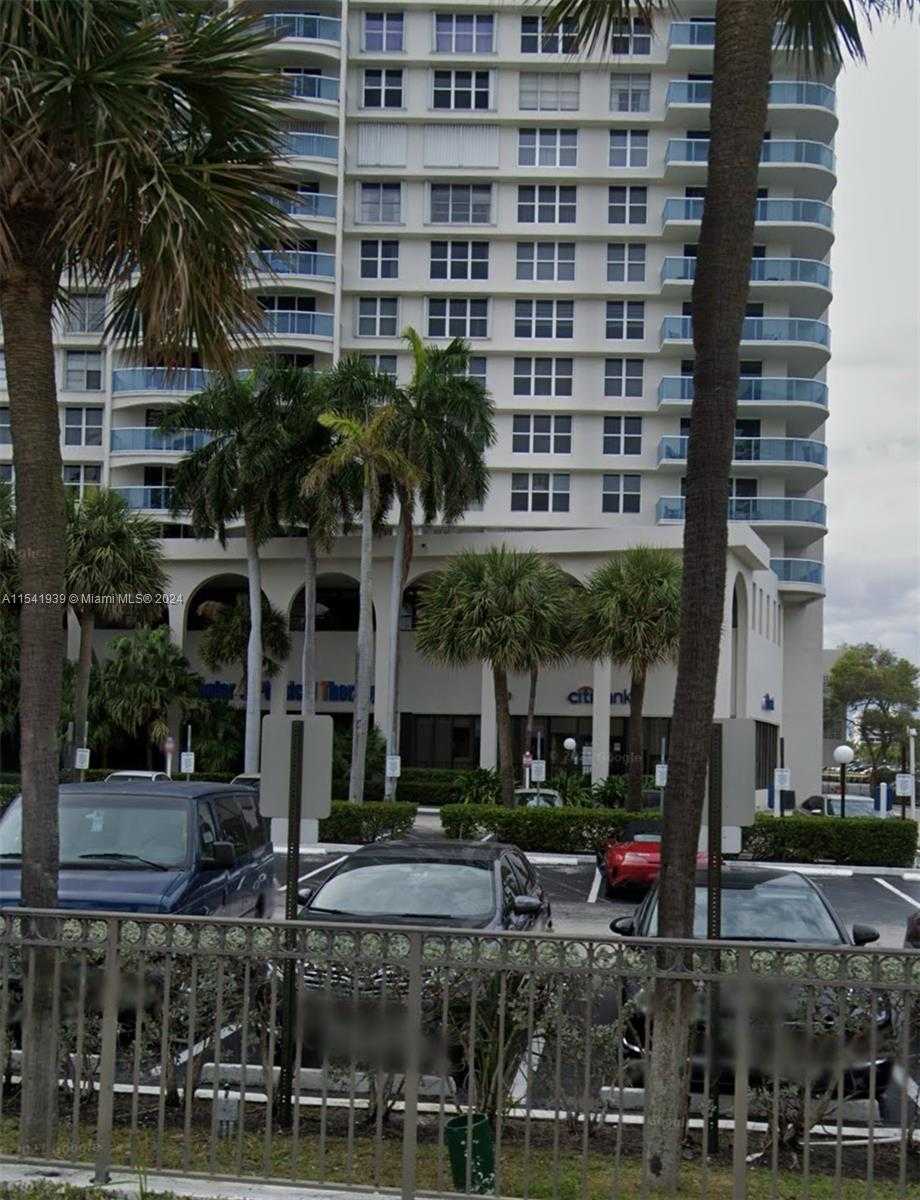Small Image of 3800 SOUTH OCEAN DR #G7, Hollywood Number 3
