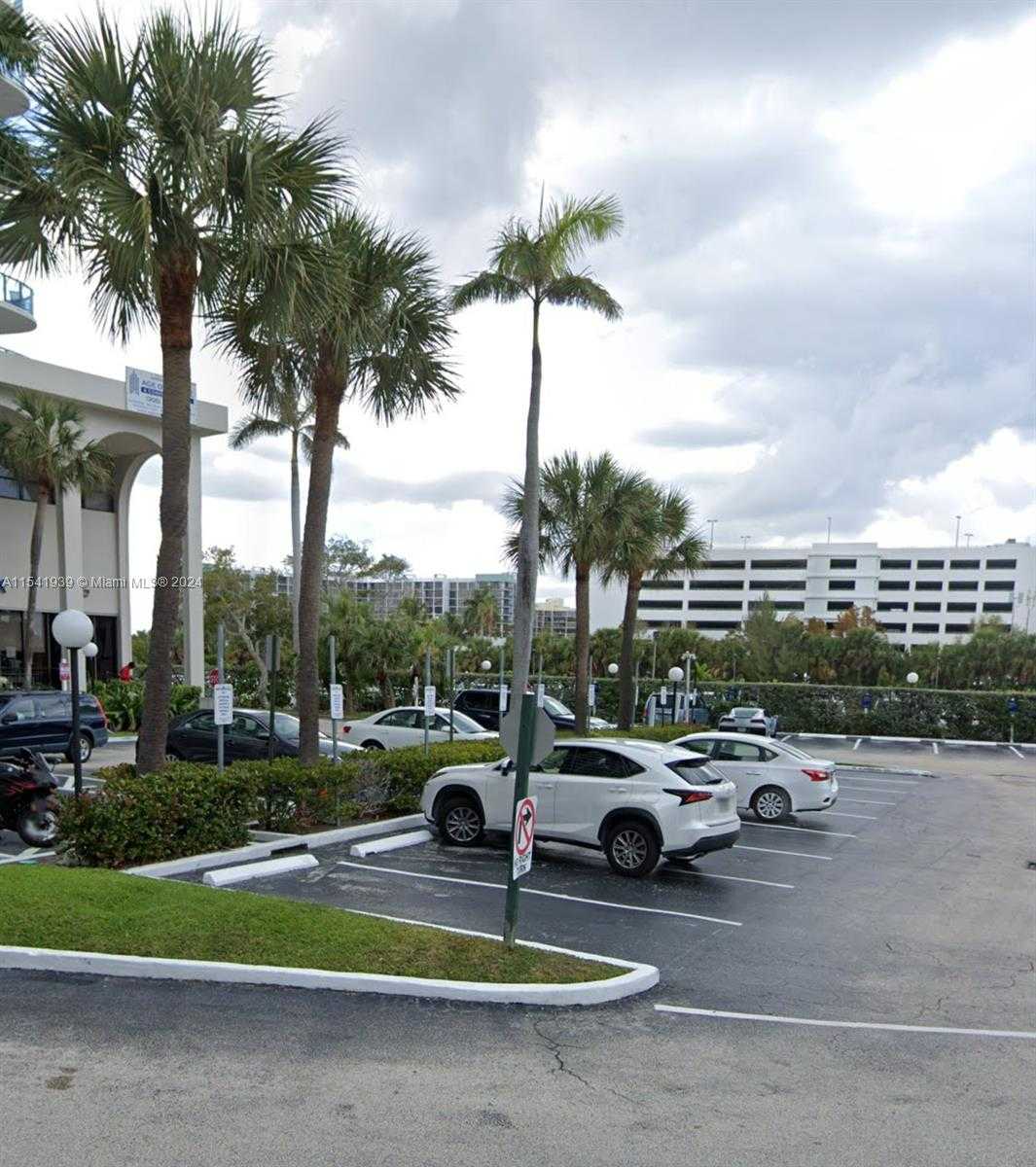 Small Image of 3800 SOUTH OCEAN DR #G7, Hollywood Number 6