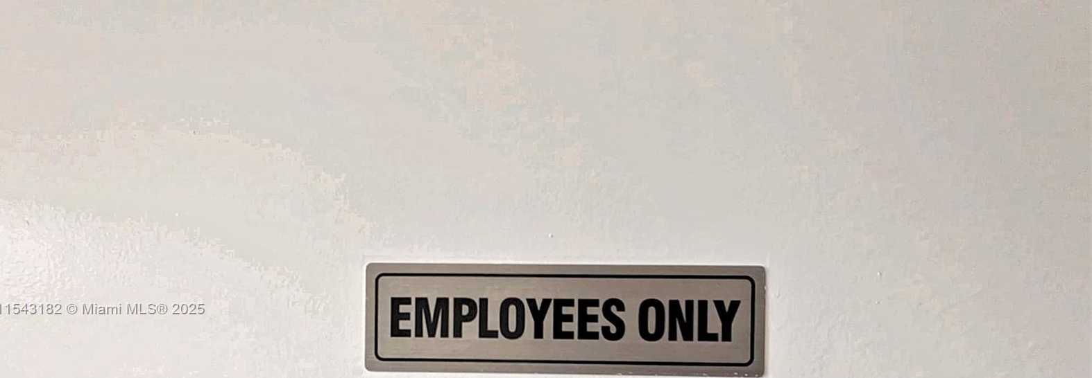 Small Image of 7050 TAFT ST, Hollywood Number 28