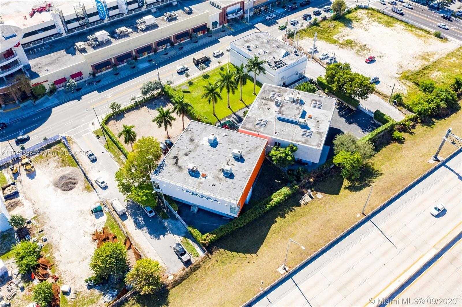 Small Image of 3621 NORTH EAST MIAMI CT, Miami Number 6