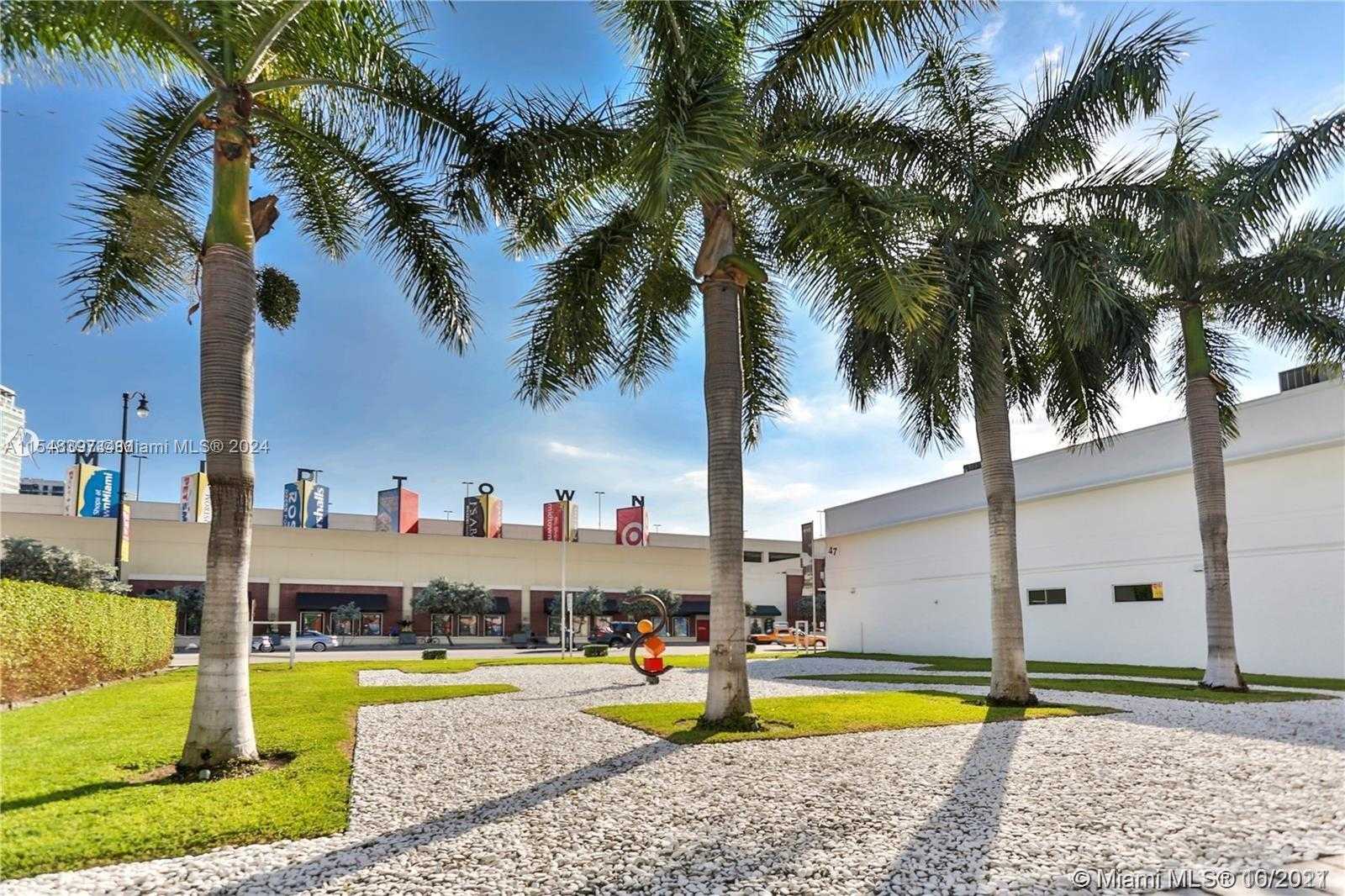 Small Image of 3621 NORTH EAST MIAMI CT, Miami Number 9