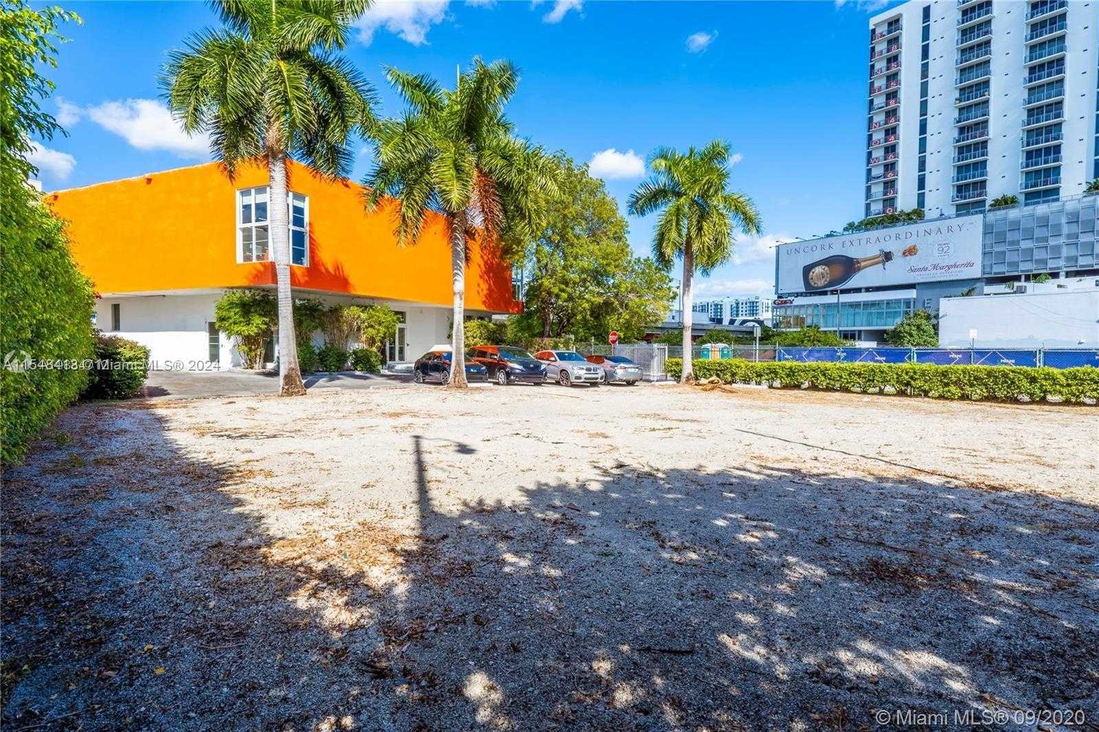 Small Image of 3620 NORTH EAST MIAMI PL, Miami Number 3