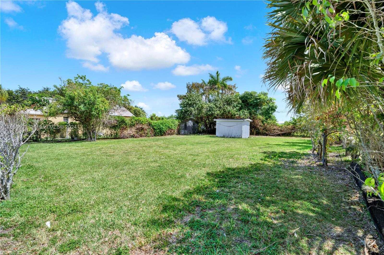 Small Image of 143 NORTH FLAGLER AVE, Homestead Number 23