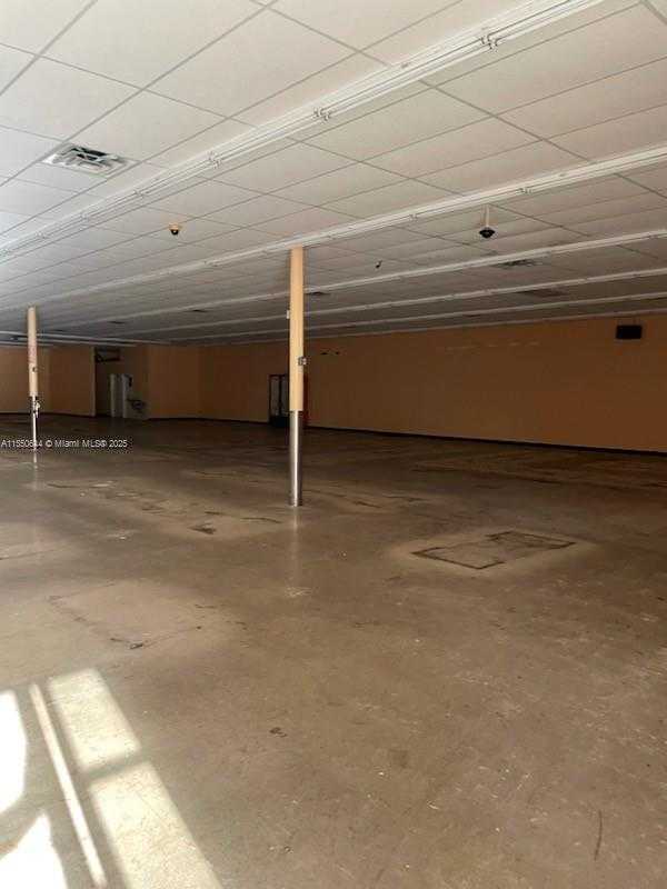 Small Image of 725 SOUTH US HIGHWAY 1, Fort Pierce Number 2