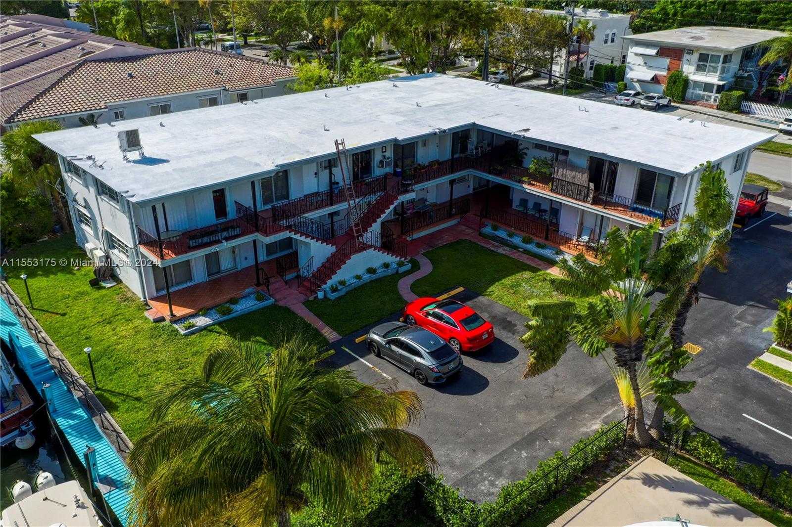 Small Image of 1316 NORTH EAST 105TH ST, Miami Shores Number 2