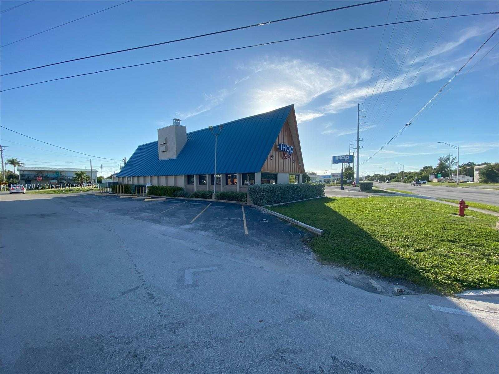 Small Image of 6495 Overseas Hwy, Marathon, FL 33050, USA Number 4