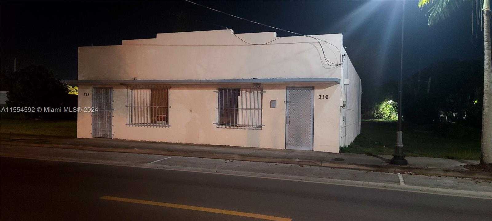 Small Image of 312 SOUTH WEST 4 ST, Homestead Number 2