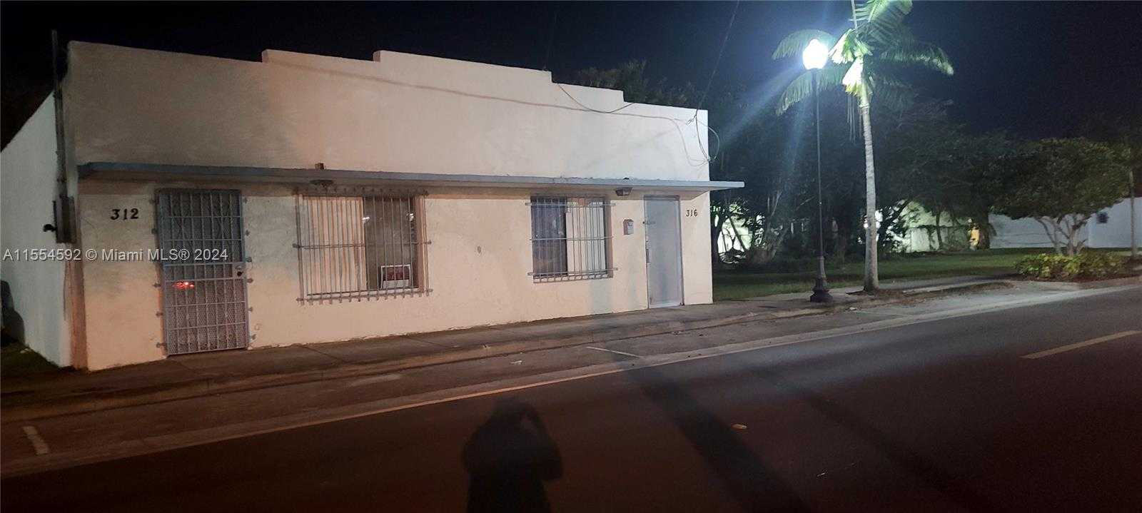 Small Image of 312 SOUTH WEST 4 ST, Homestead Number 3