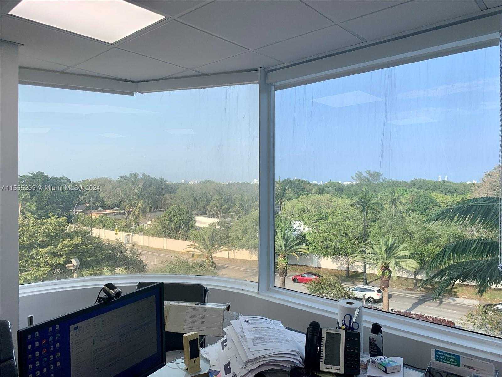 Small Image of 4770 BISCAYNE BLVD #680, Miami Number 7