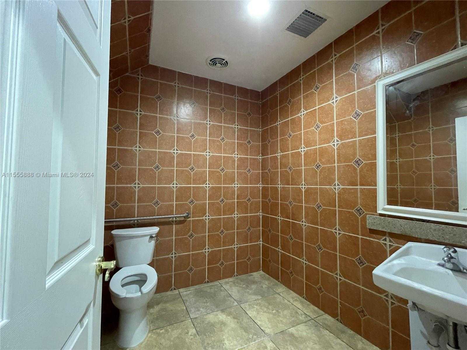 Small Image of 225 EAST VENTURA AVE, Clewiston Number 34