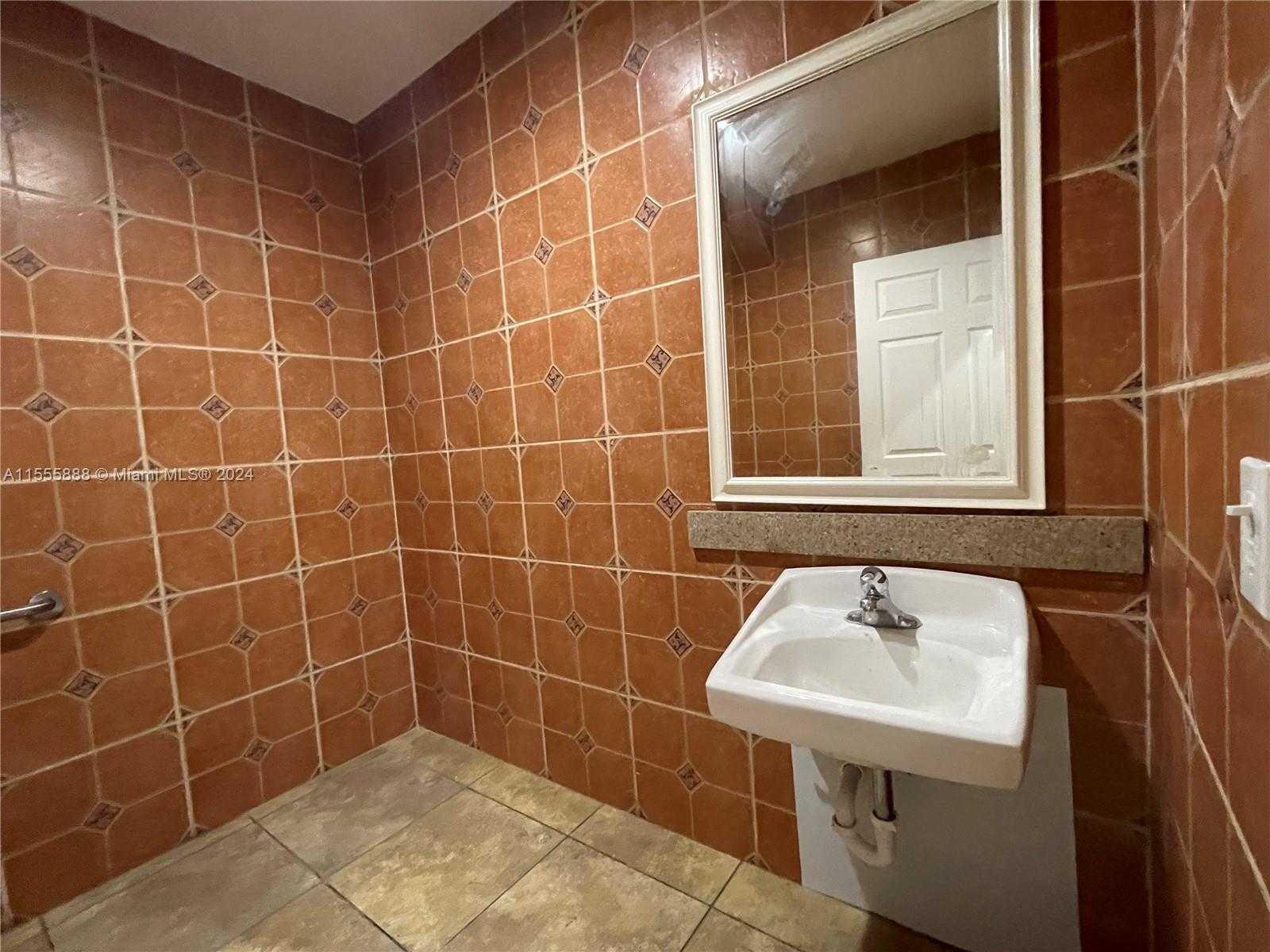 Small Image of 225 EAST VENTURA AVE, Clewiston Number 35
