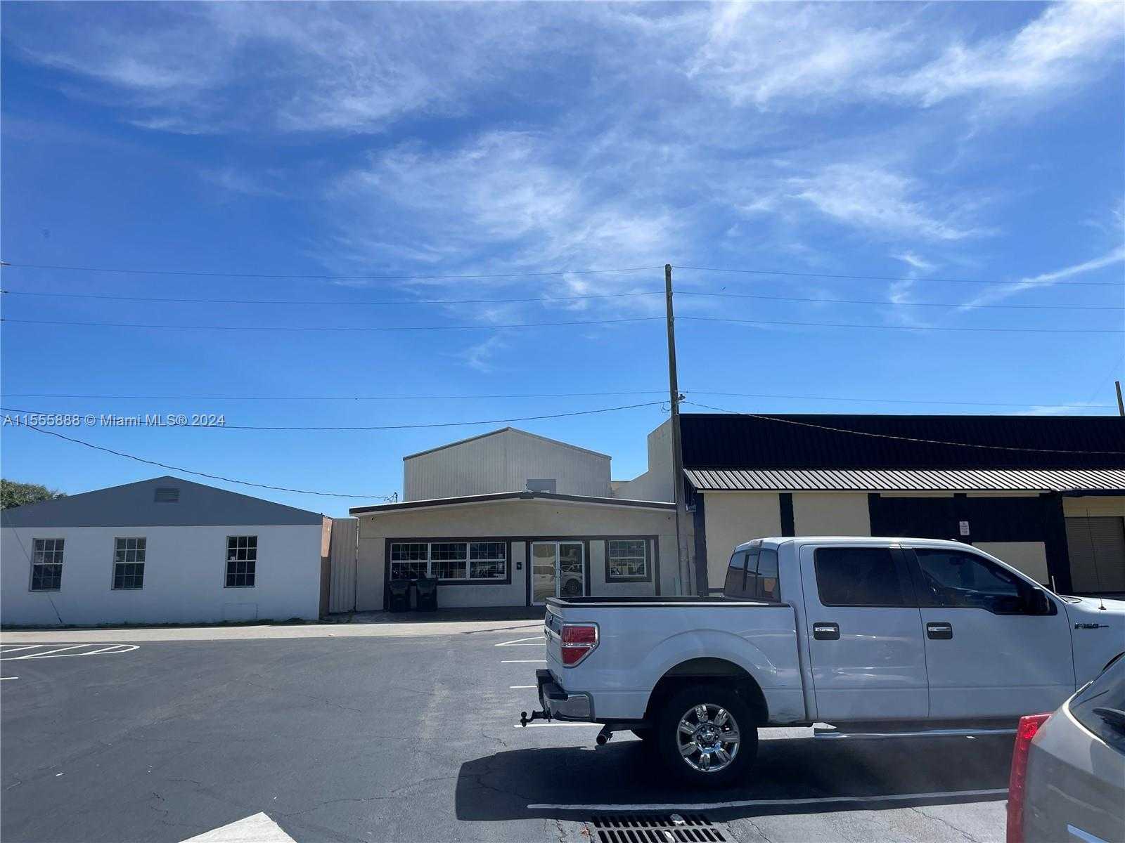 Small Image of 225 EAST VENTURA AVE, Clewiston Number 5