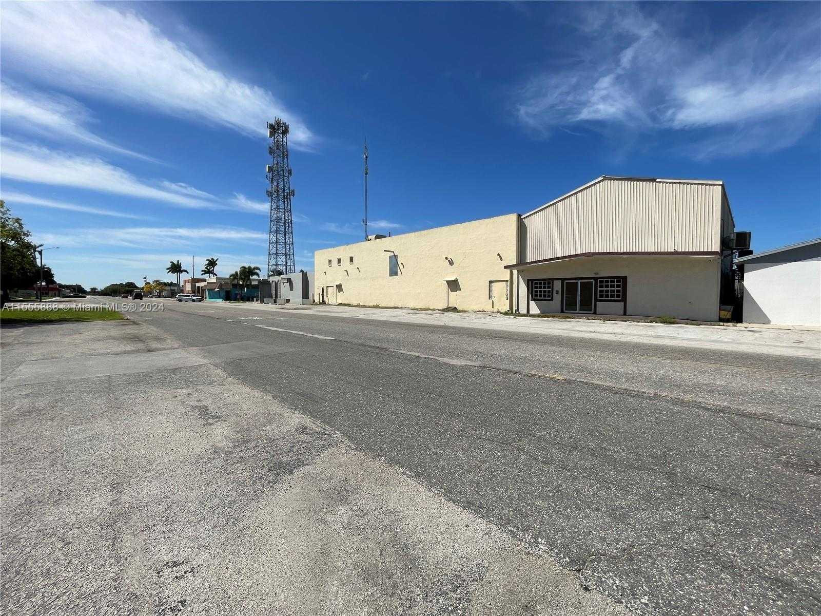 Small Image of 225 EAST VENTURA AVE, Clewiston Number 6