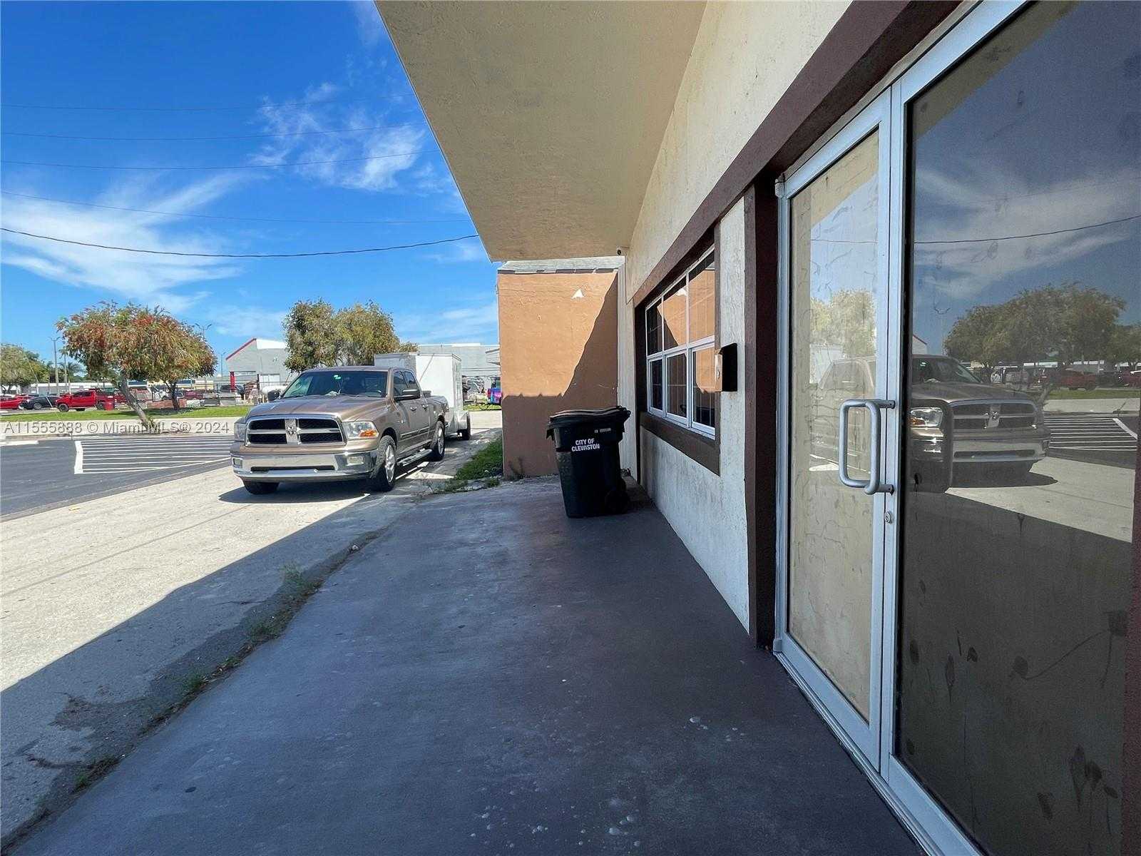 Small Image of 225 EAST VENTURA AVE, Clewiston Number 7