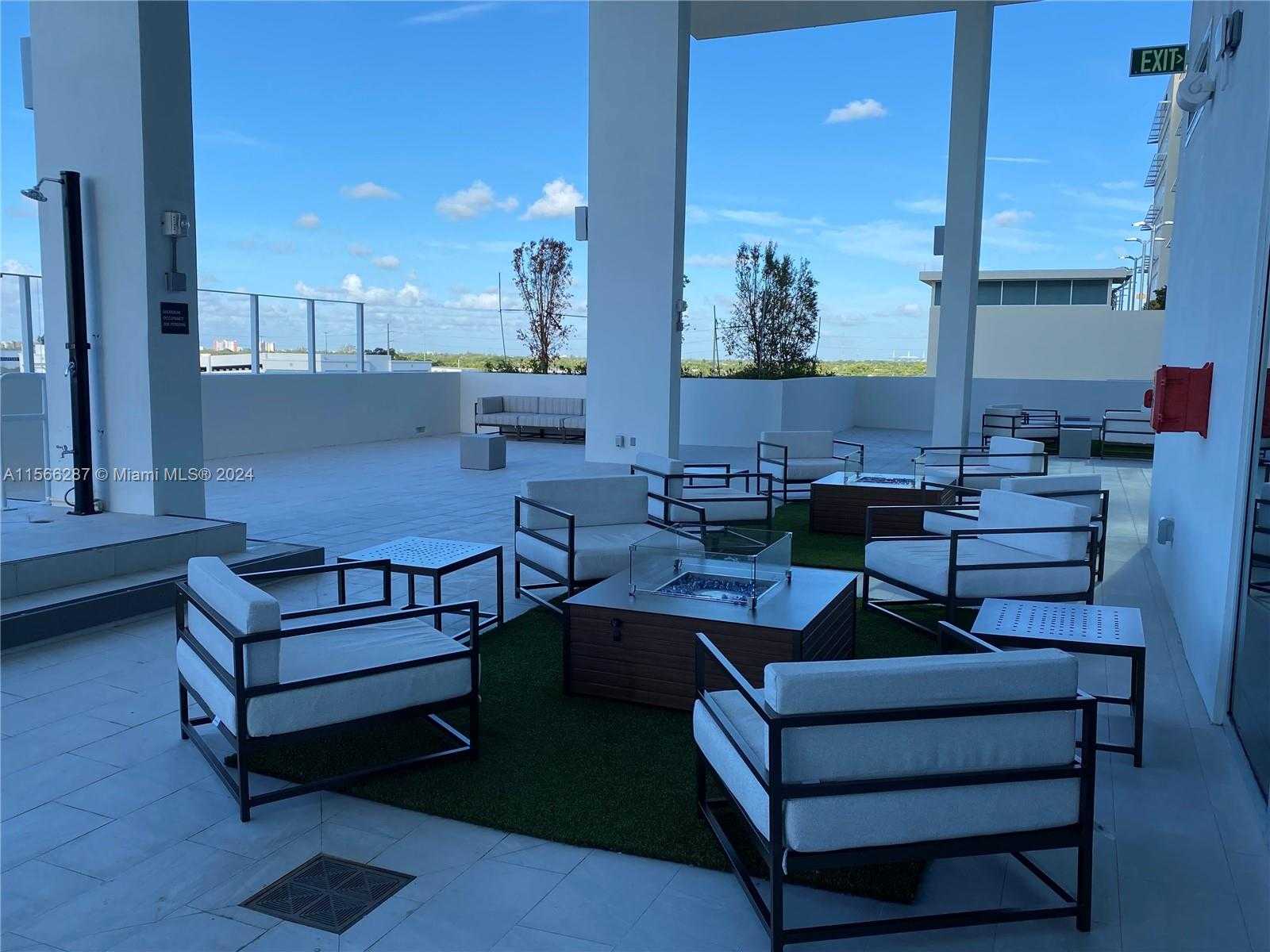 Small Image of 2820 NORTH EAST 214TH ST #909, Aventura Number 13