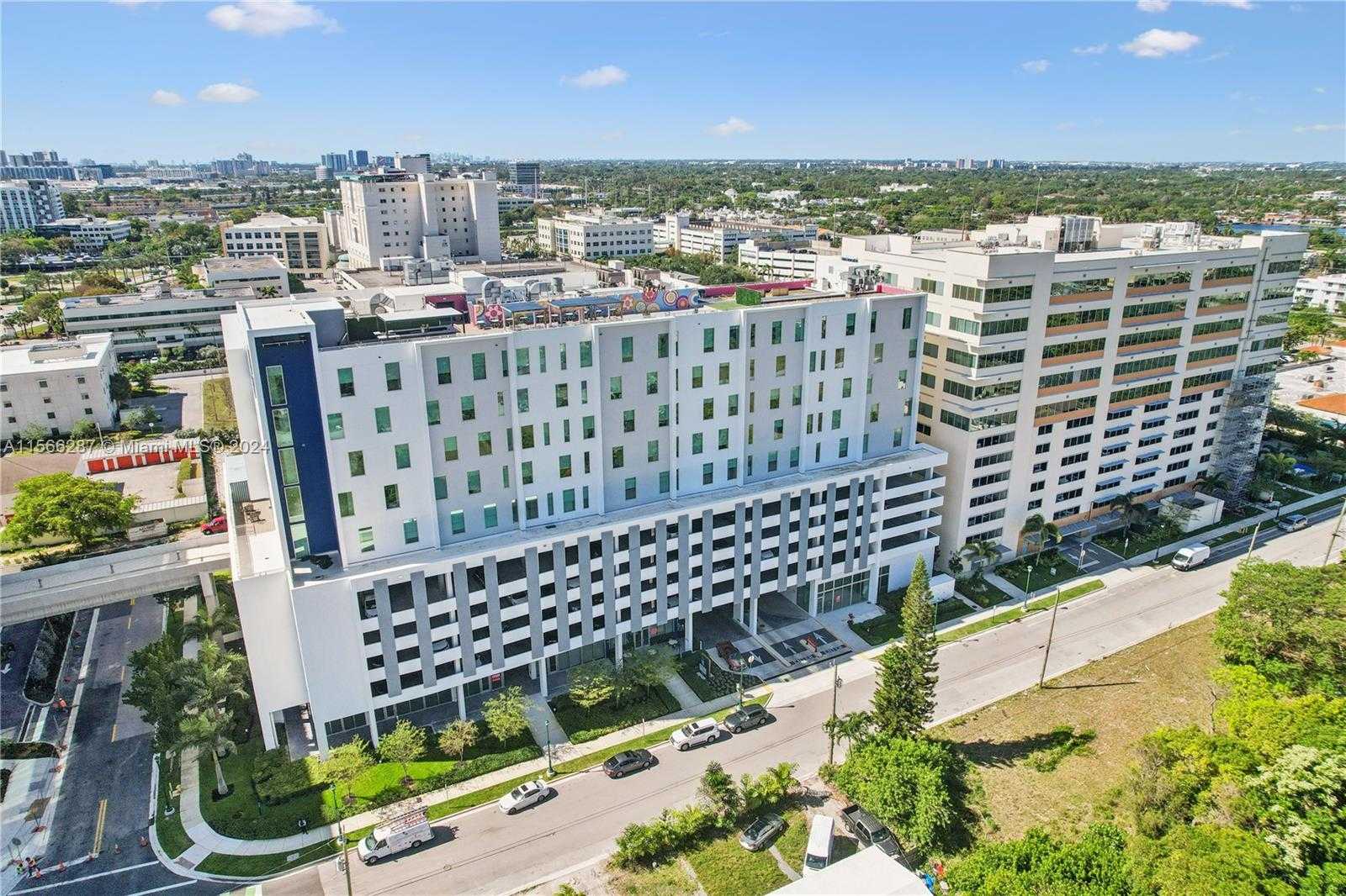 Small Image of 2820 NORTH EAST 214TH ST #909, Aventura Number 24