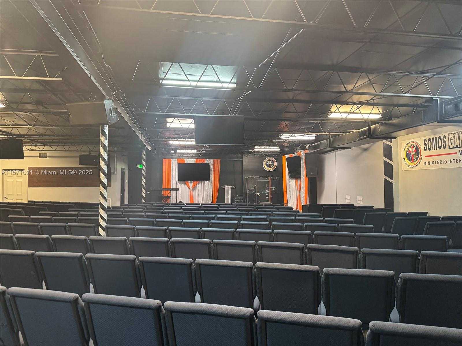 Small Image of 2216 NORTH 20TH AVE, Hollywood Number 8