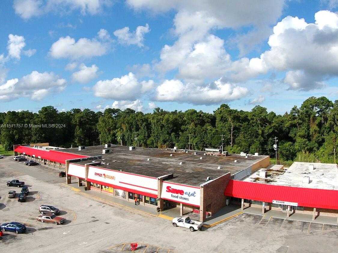 Small Image of 10696 LEM TURNER ROAD #07, Jacksonville Number 2