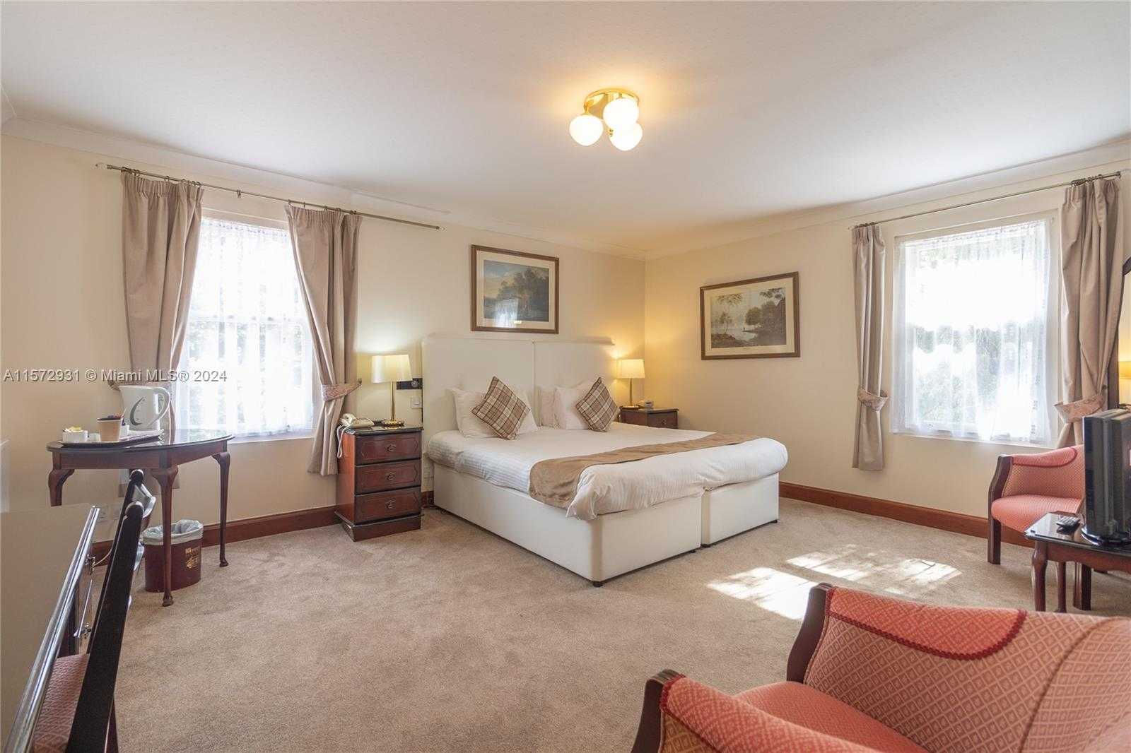 Small Image of 1PY TAIN, HIGHLAND SCOTLAND, Out of City Number 21