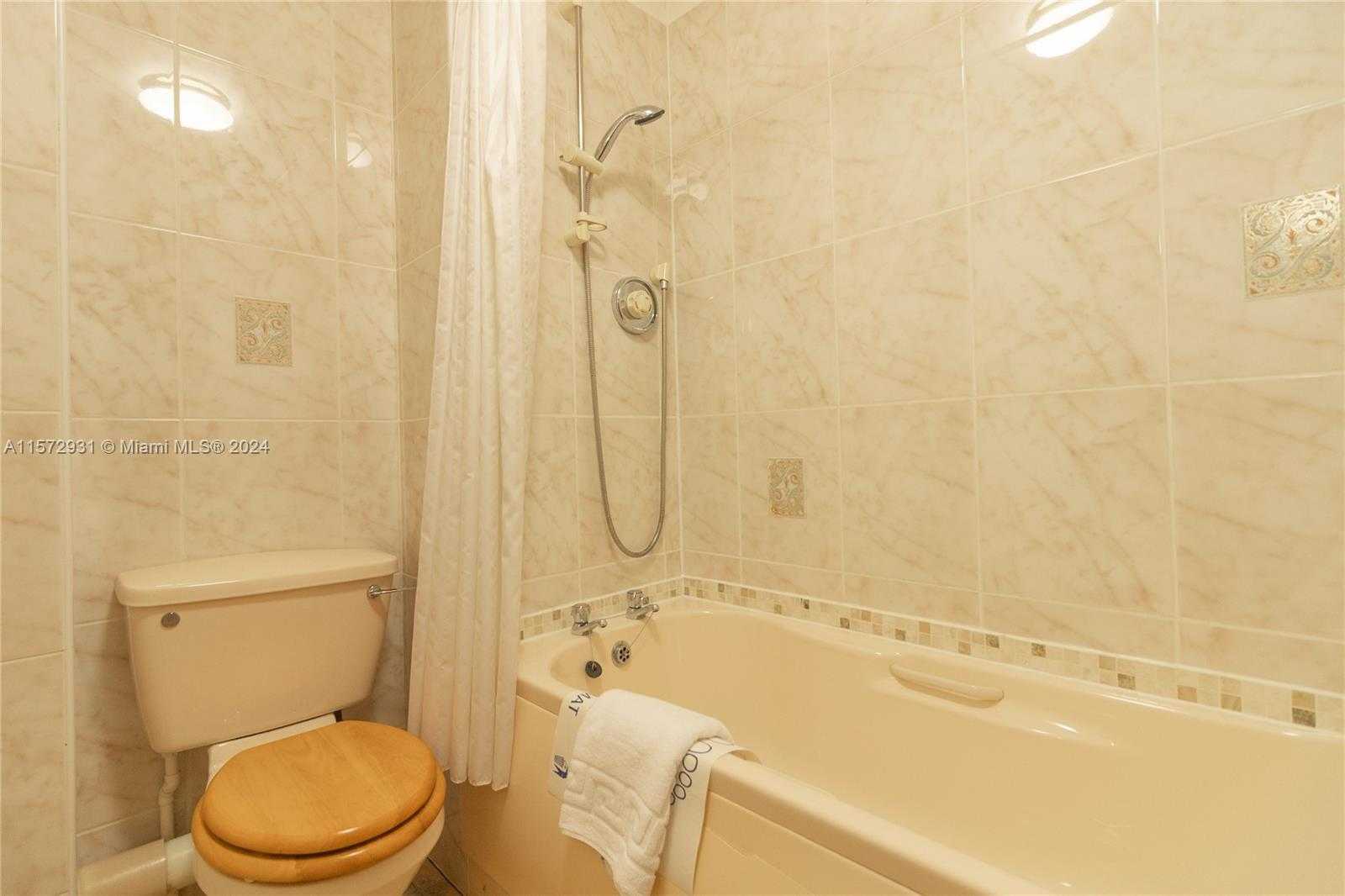 Small Image of 1PY TAIN, HIGHLAND SCOTLAND, Out of City Number 24