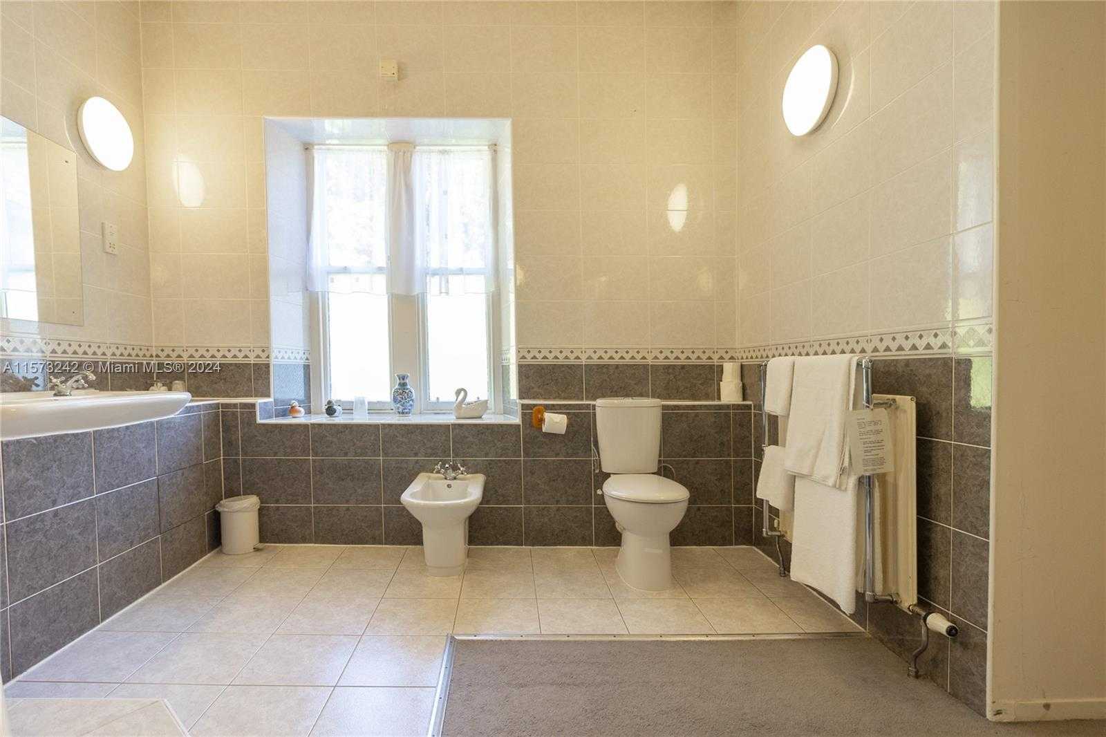 Small Image of TAIN IV 191PS TAIN, HIGHLAND SCOTLAND, Out of City Number 26