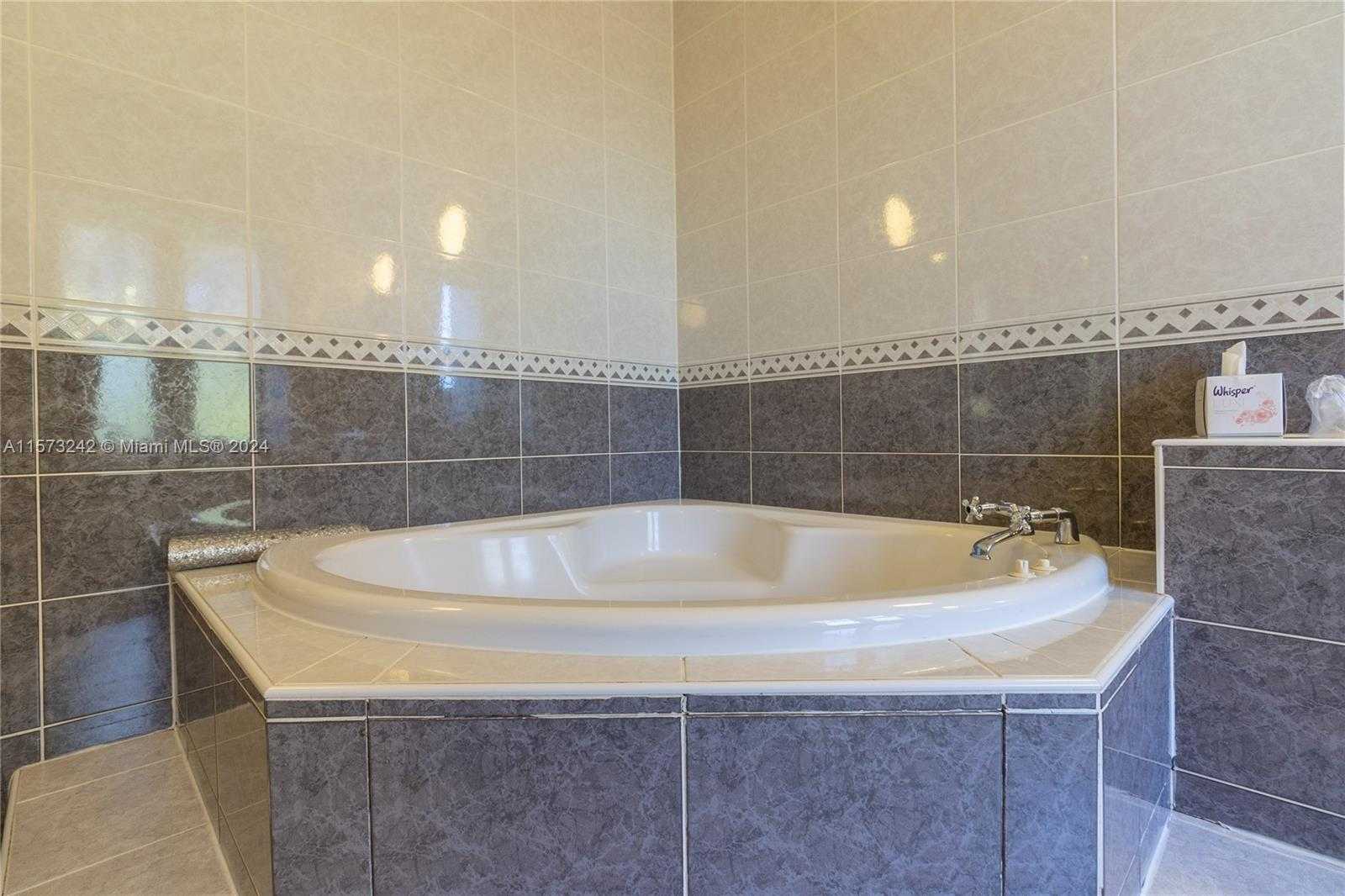 Small Image of TAIN IV 191PS TAIN, HIGHLAND SCOTLAND, Out of City Number 31