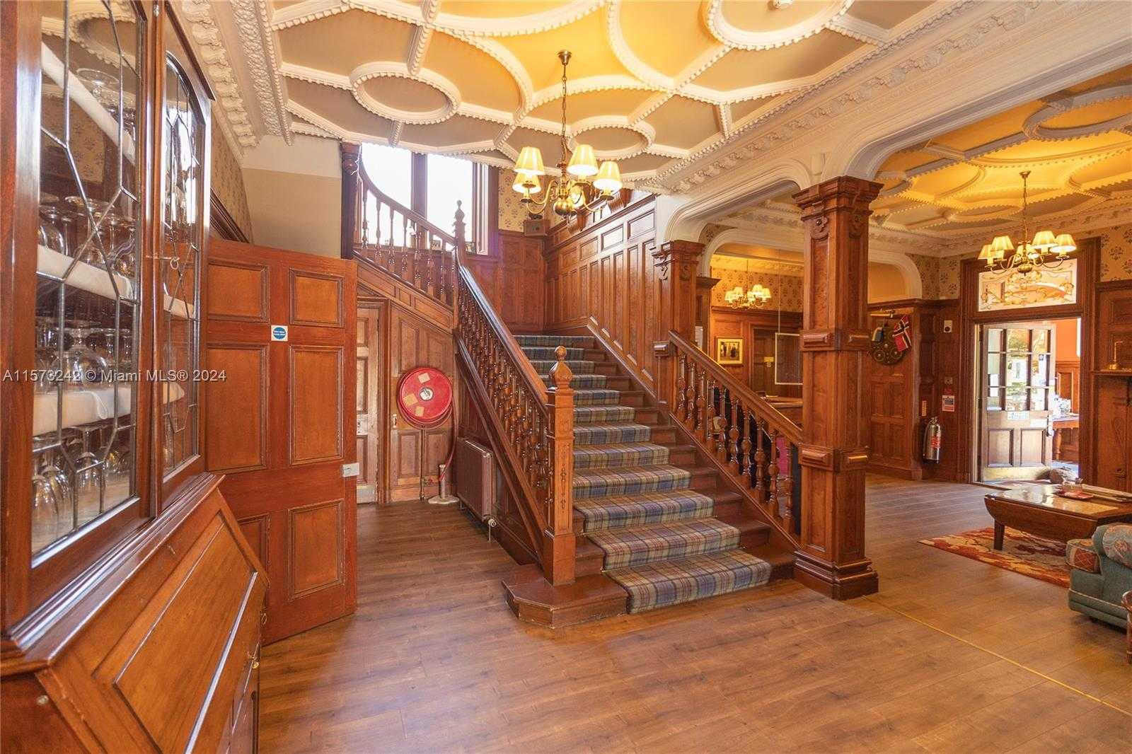 Small Image of TAIN IV 191PS TAIN, HIGHLAND SCOTLAND, Out of City Number 7